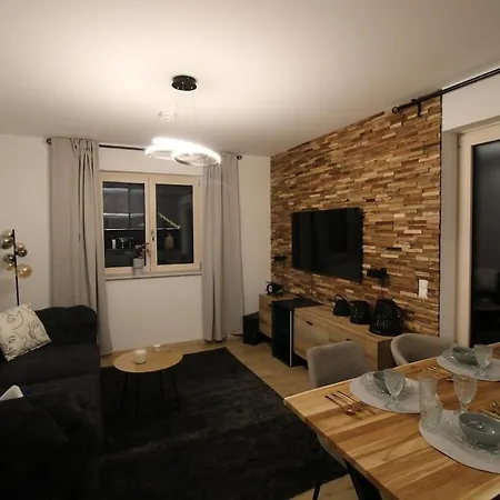 Διαμέρισμα Grey Am Mit Zugang